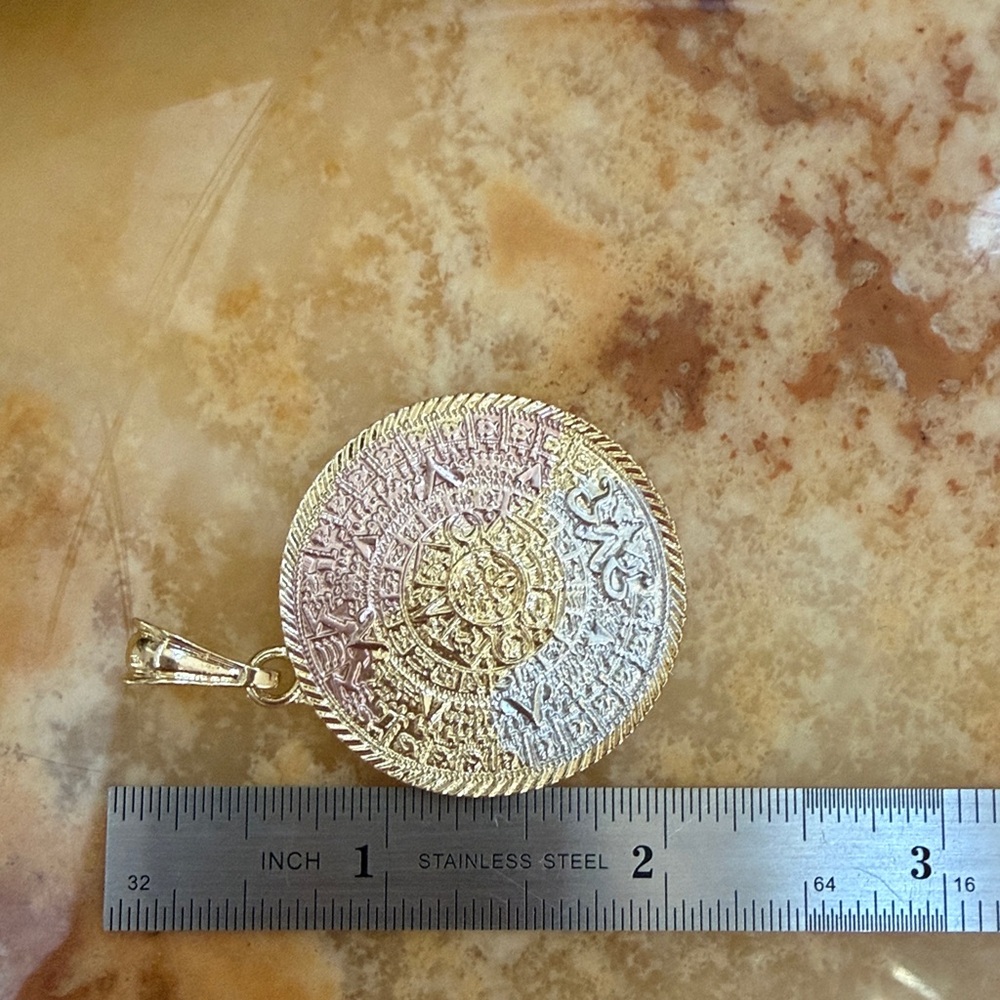 New tri color Aztec sun calendar Pendant - Picture 7 of 9